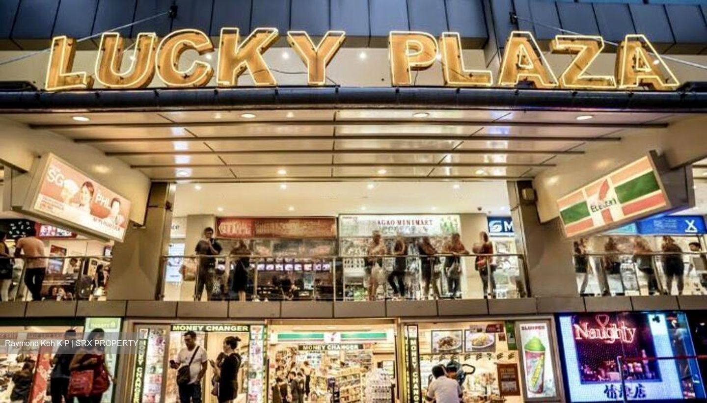 Lucky Plaza (D9), Retail #451126301